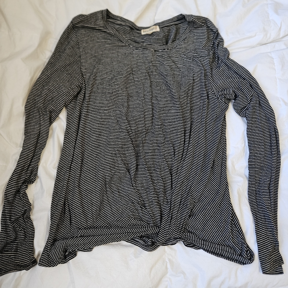 Striped Black/White Top - Large